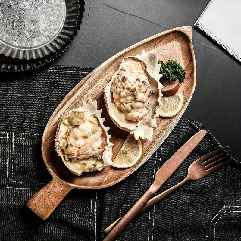Assiette plateau bois style japonais présentation dressage table restaurant poisson sushi maki california rolls dessert repas fromage écologique durable - lebois-eco.com
