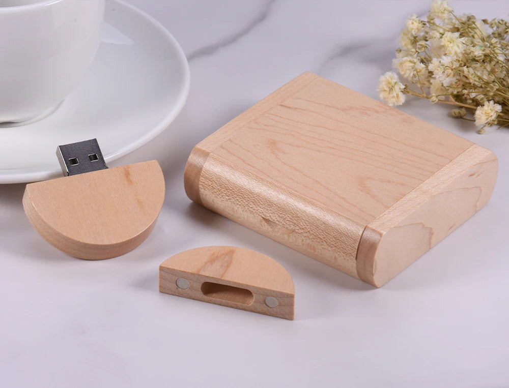 Coffret clé usb bois érable ronde personnalisable gravure laser logo prénom entreprise cadeau photographe anniversaire mariage durable - lebois-eco.com