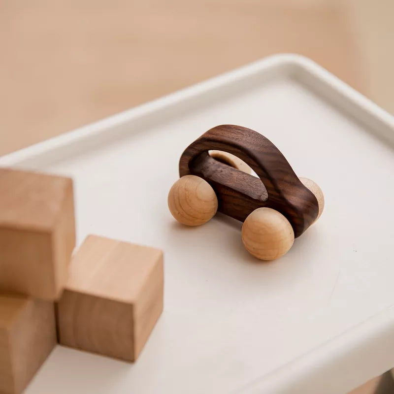 Jouet petite voiture train bébé bois hêtre artisanal fait main cadeau noël anniversaire éveil éducation écologique renouvelable durable - lebois-eco.com
