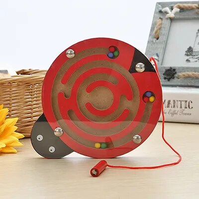 Labyrhinte magnétique animaux jeu jouet bois enfant bébé éveil apprentissage éducation puzzle montessori écologique durable renouvelable - lebois-eco.com