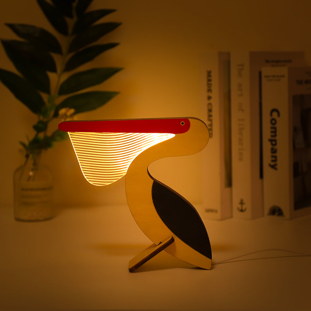 Lampe veilleuse led bois fait main gravure laser animaux pélican toucan baleine chambre enfant bébé cadeau naissance accouchement anniversaire environnement écologie renouvelable responsable - lebois-eco.com