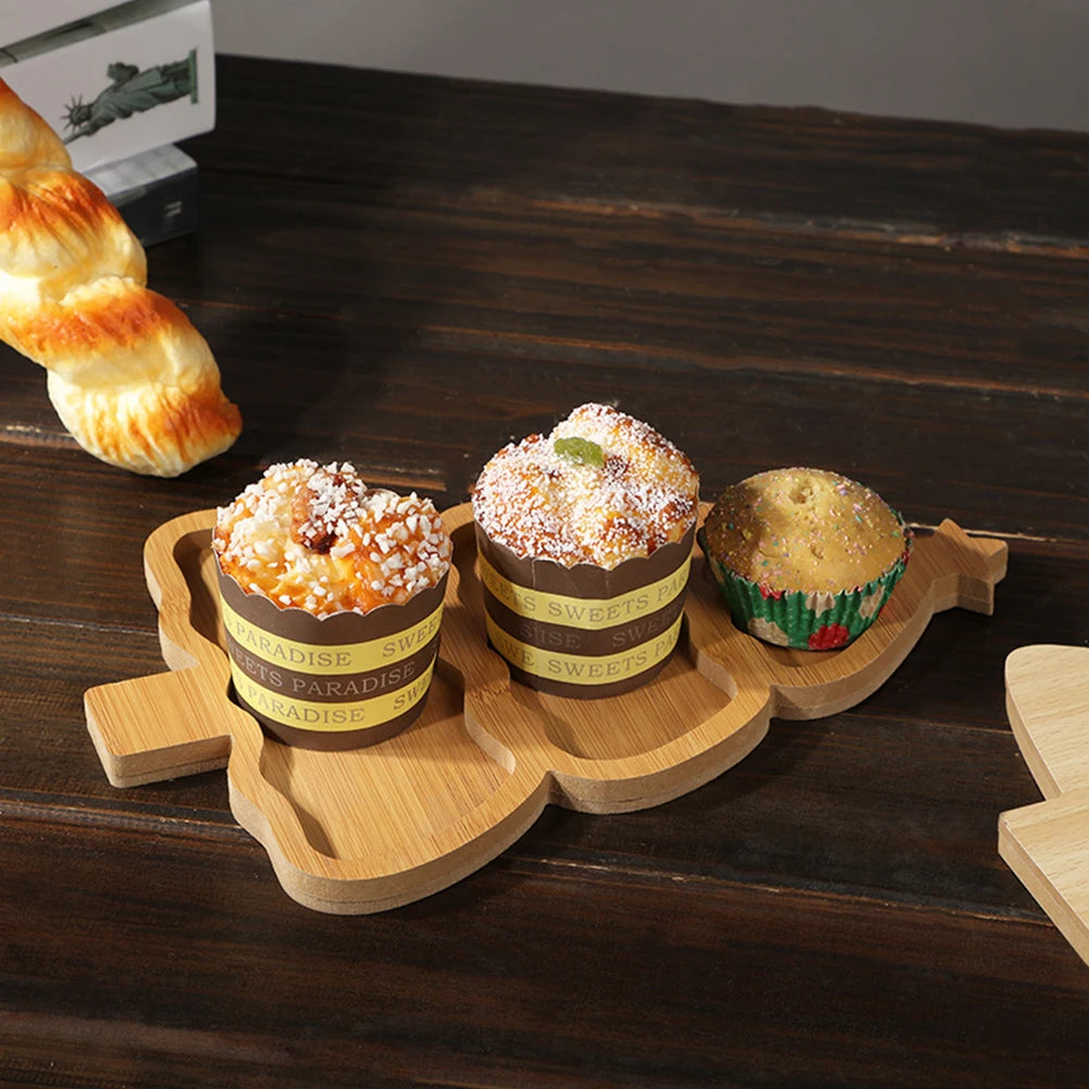 Plateau apéritif dessert sapin de Noël en bois bambou spécial fêtes réveillon dressage art de table écologique durable - lebois-eco.com