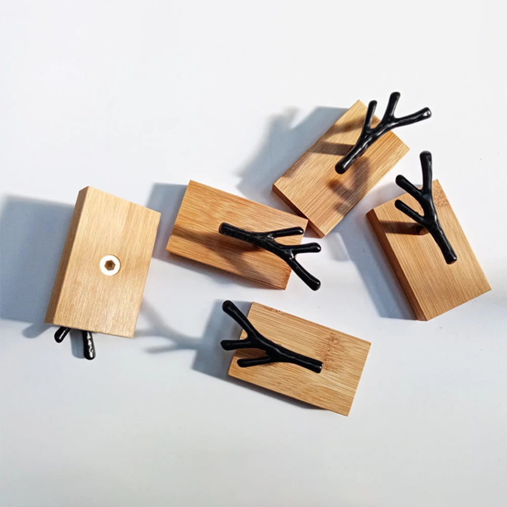 Porte manteau serviette clés mural à visser en bois bambou hêtre branche arbre décoration originale intérieur maison entrée chambre salle de bain durable écologique - lebois-eco.com