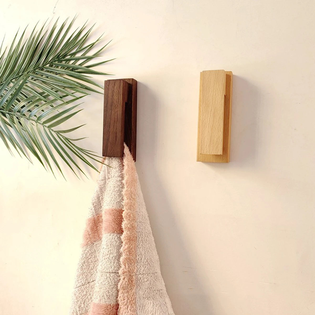 Porte serviette bois pince nordique scandinave hêtre noyer décoration rangement maison intérieur cuisine salle de bain durable - lebois-eco.com