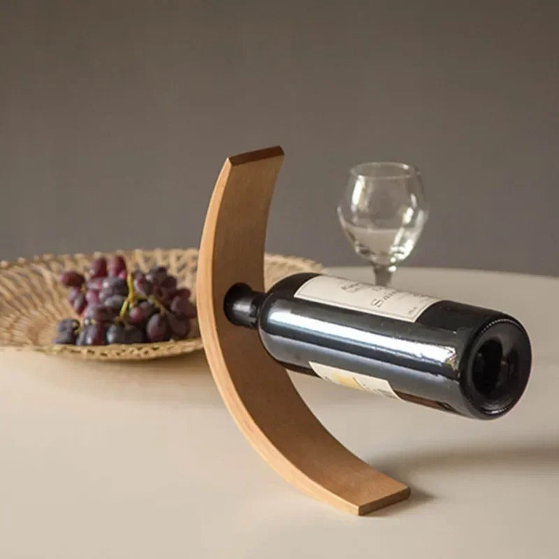 Présentoir porte bouteille de vin en bois bambou équilibre parfait dressage table maison restaurant hôtel durable - lebois-eco.com