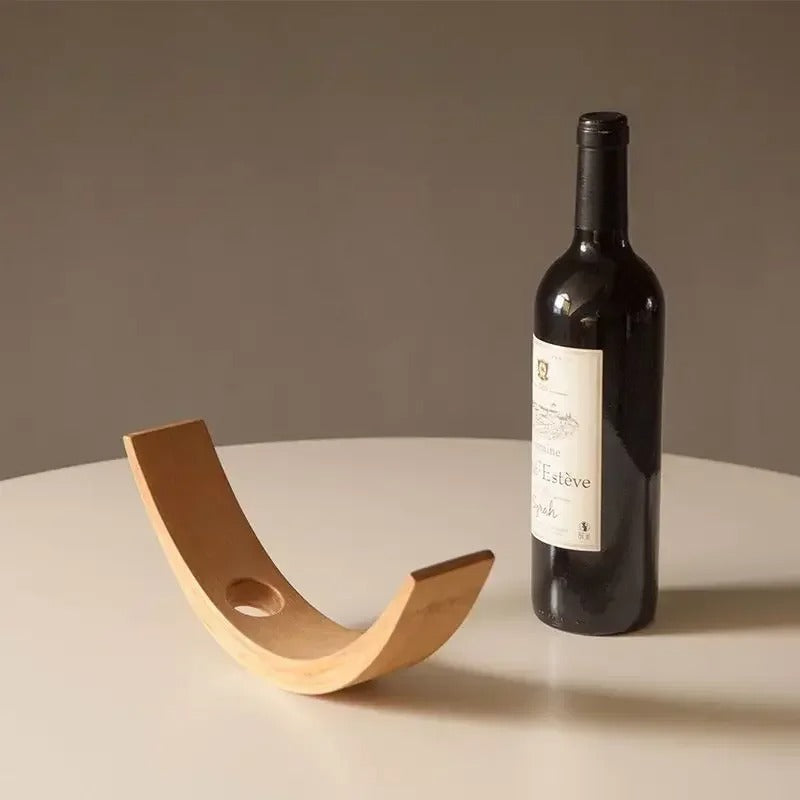 Présentoir porte bouteille de vin en bois bambou équilibre parfait dressage table maison restaurant hôtel durable - lebois-eco.com