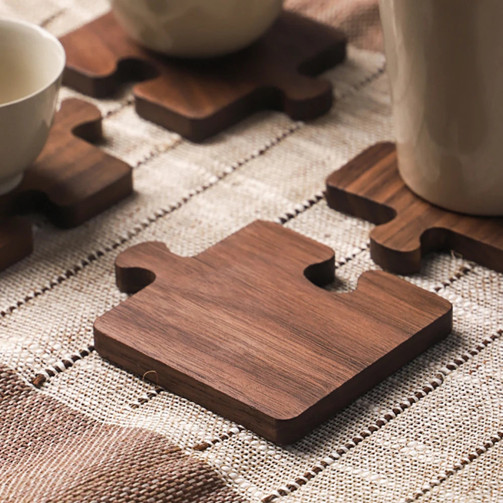 Sous-tasse sous-verre bois noyer forme puzzle boisson service thé café dressage décoration table maison intérieur écologique durable - lebois-eco.com
