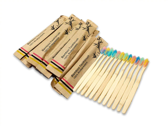 Brosse dents bambou bois soin dentaire personnalisable custom logo entreprise carton recyclé dentiste hôtel chambre hôte airbnb environnement renouvelable écologique responsable - lebois-eco.com