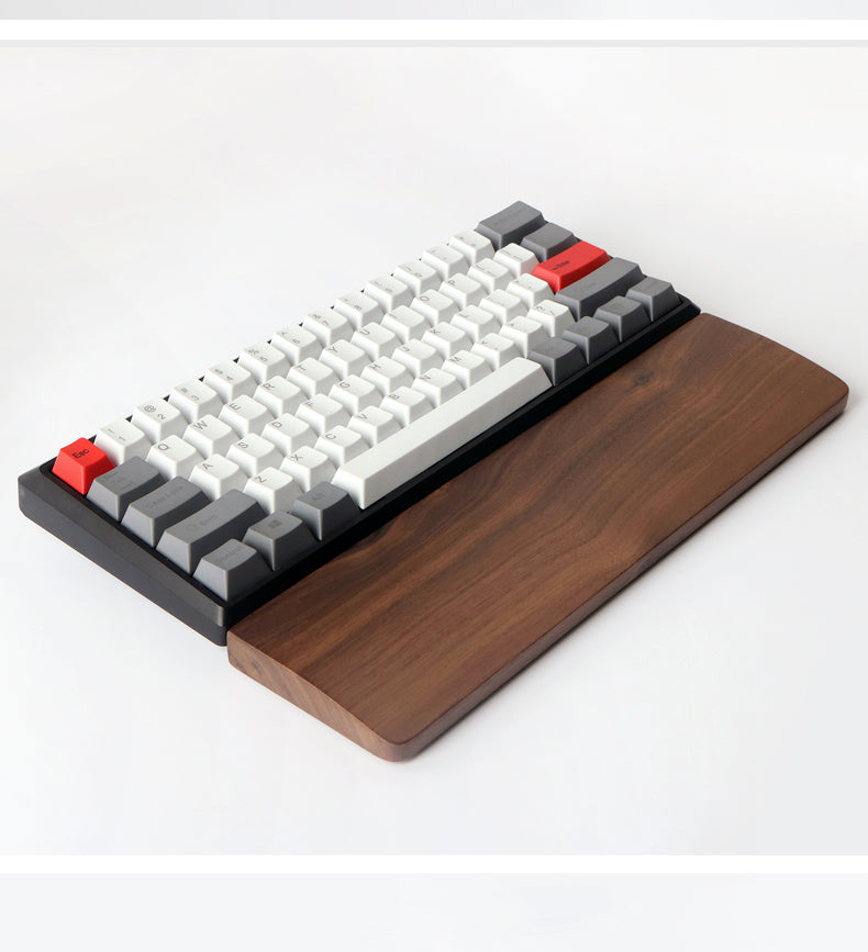 Repose poignet clavier bois noyer ergonomique élégant gamer travail Apple Macbook Pro écologique responsable renouvelable environnement - lebois-eco.com