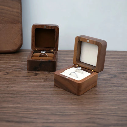 Boîte alliance bague mariage fiançaille bois personnalisable custom gravure laser bijou cadeau demoiselle honneur évènement durable unique - lebois-eco.com