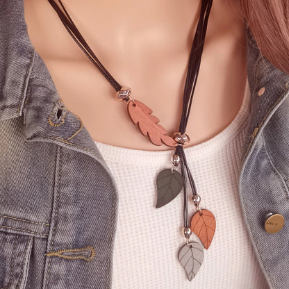Collier pendentif femme bois coton tressé nature feuillage style bohème cadeau anniversaire mariage événement durable - lebois-eco.com