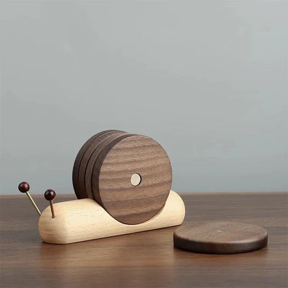Sous-tasses escargot de bourgogne bois noyer 5 pièces aimantées thé café apéritif boisson décoration table maison écologique durable - lebois-eco.com
